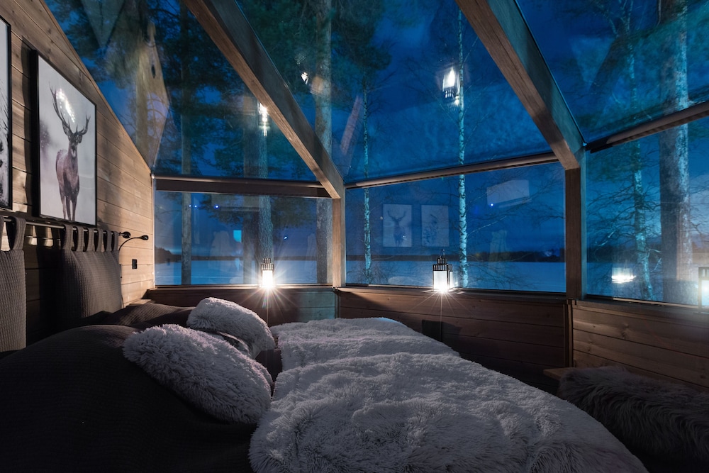 Revontuli Resort Glass Igloos — hotel in Hankasalmi