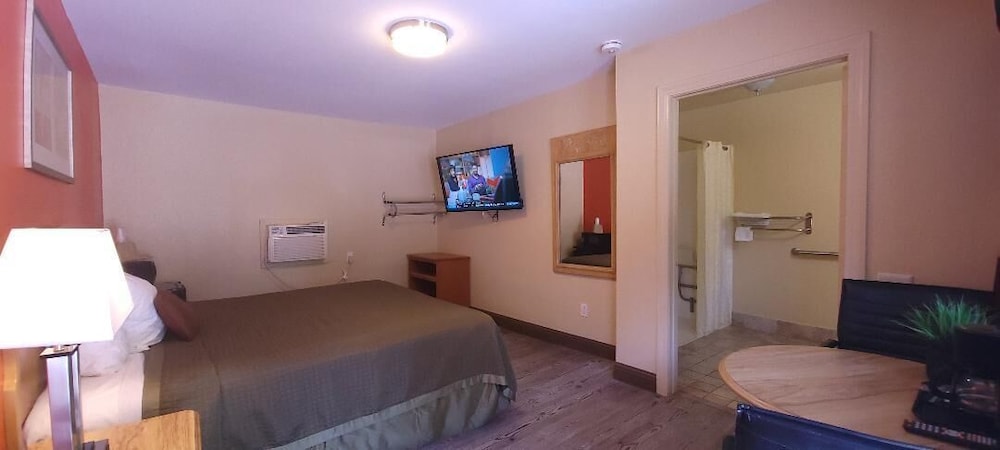 Lakeview Inn Lucerne - photo 3