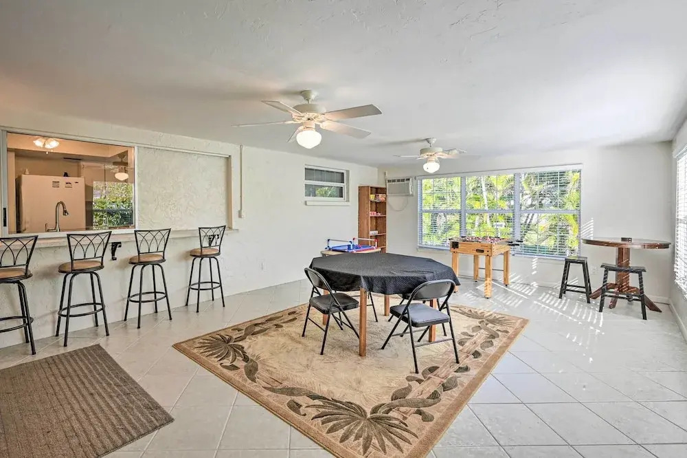 Bokeelia Retreat Fishing Docks and Canals Nearby in Bokeelia, United States