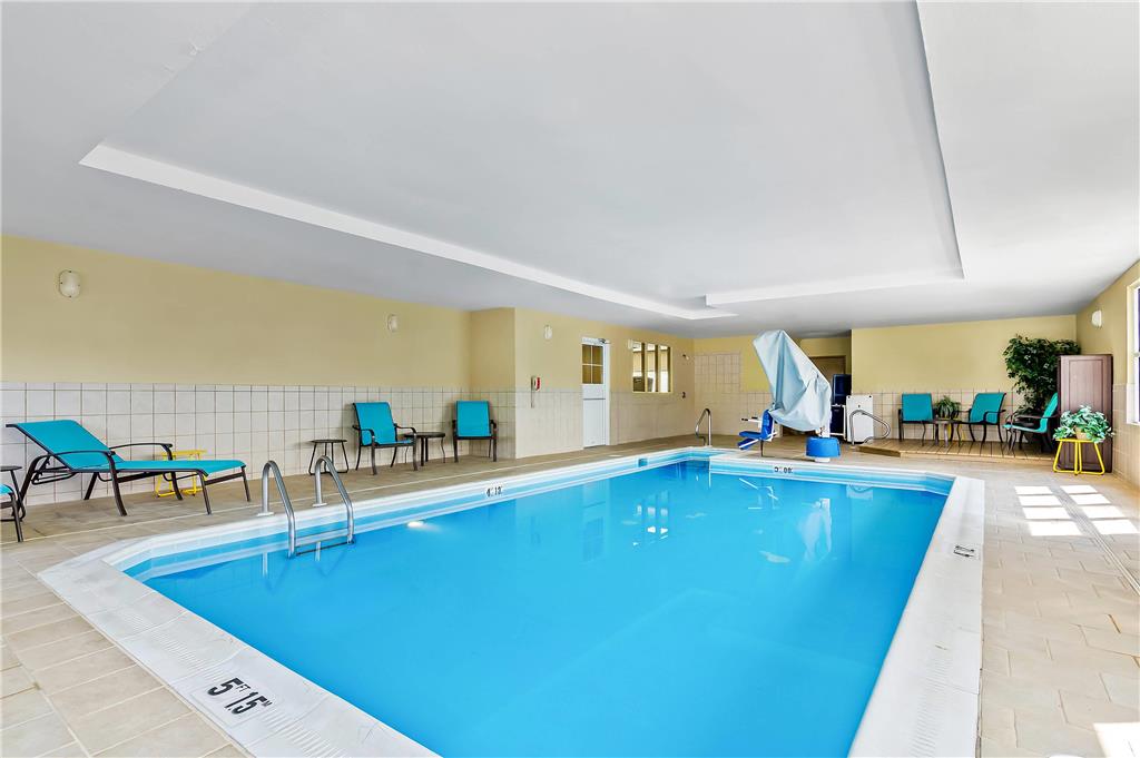 Country Inn & Suites by Radisson Princeton WV - photo 44