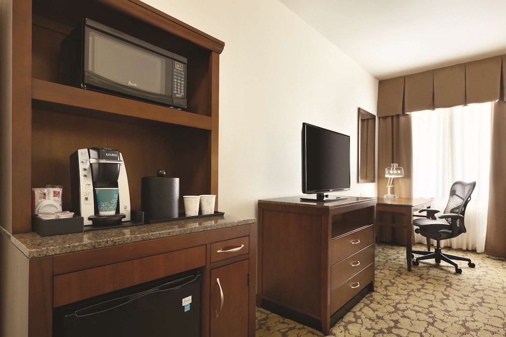 Hilton Garden Inn Rochester Downtown NY - photo 32
