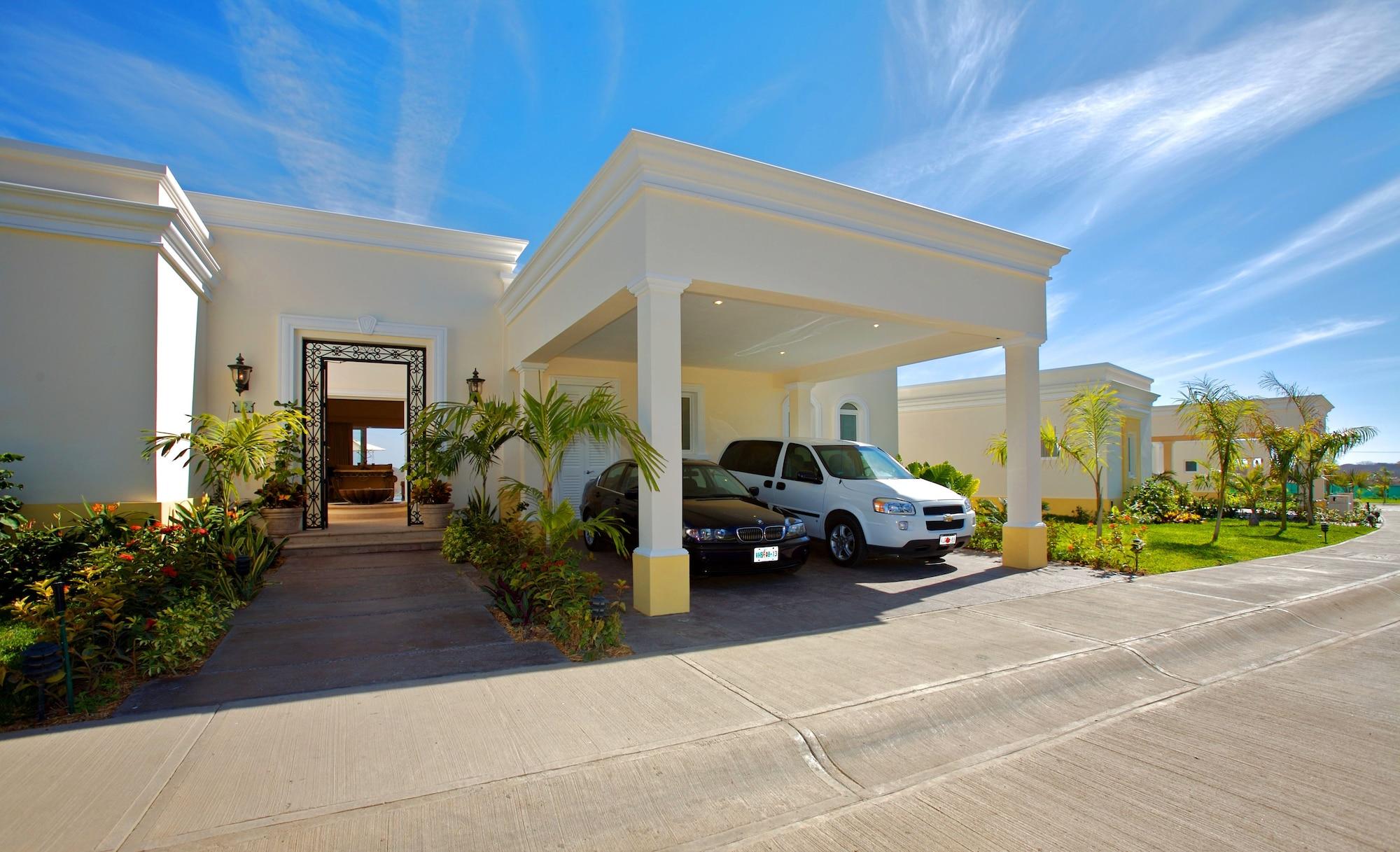 Pueblo Bonito Emerald Luxury Villas All Inclusive in Mazatlan, Mexico