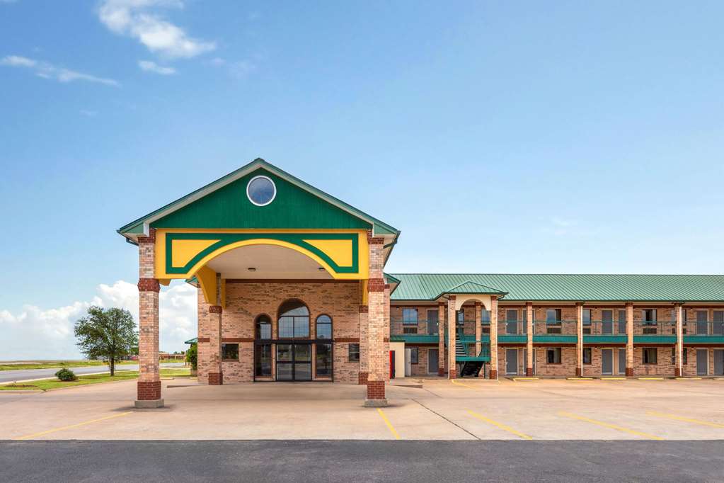 Ramada Limited San Angelo - featured photo