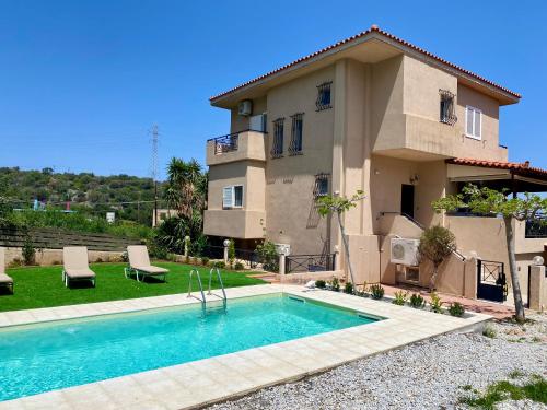 Astali Villa: Elegant Villa with Pool in Stalis — 5-Star Luxury Hotel in Stalis, Greece