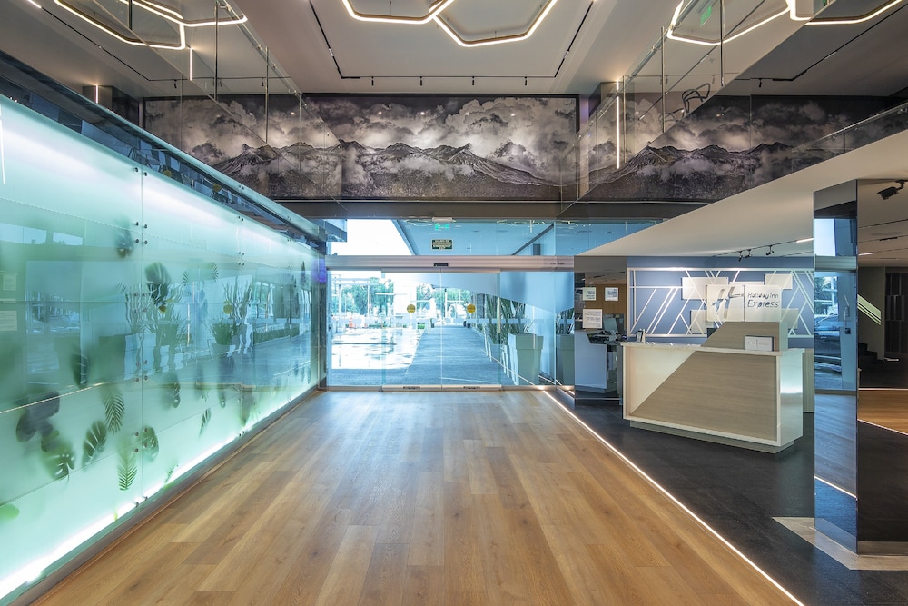 Holiday Inn Express Toluca Galerias Metepec by IHG
