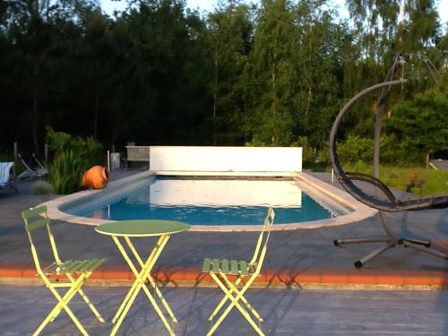 Pascal et Domi l'oasis des pins - last minute hotel in Unknown City
