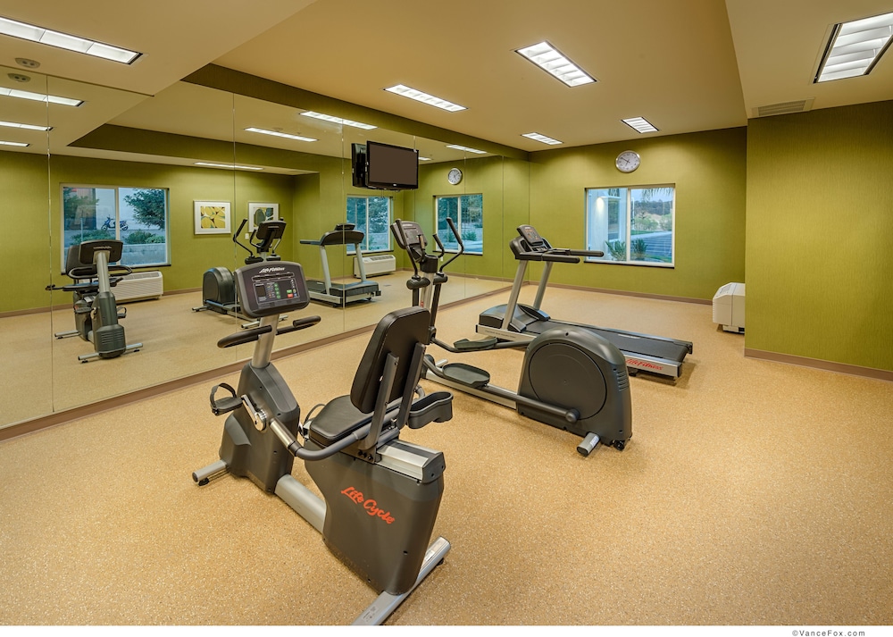 Holiday Inn Express Hotel & Suites Red Bluff South Redding by IHG - photo 14