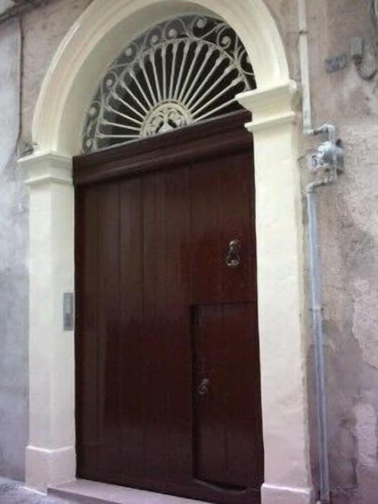 Palazzo Antonelli — 4-Star Luxury Hotel in Monopoli, Italy