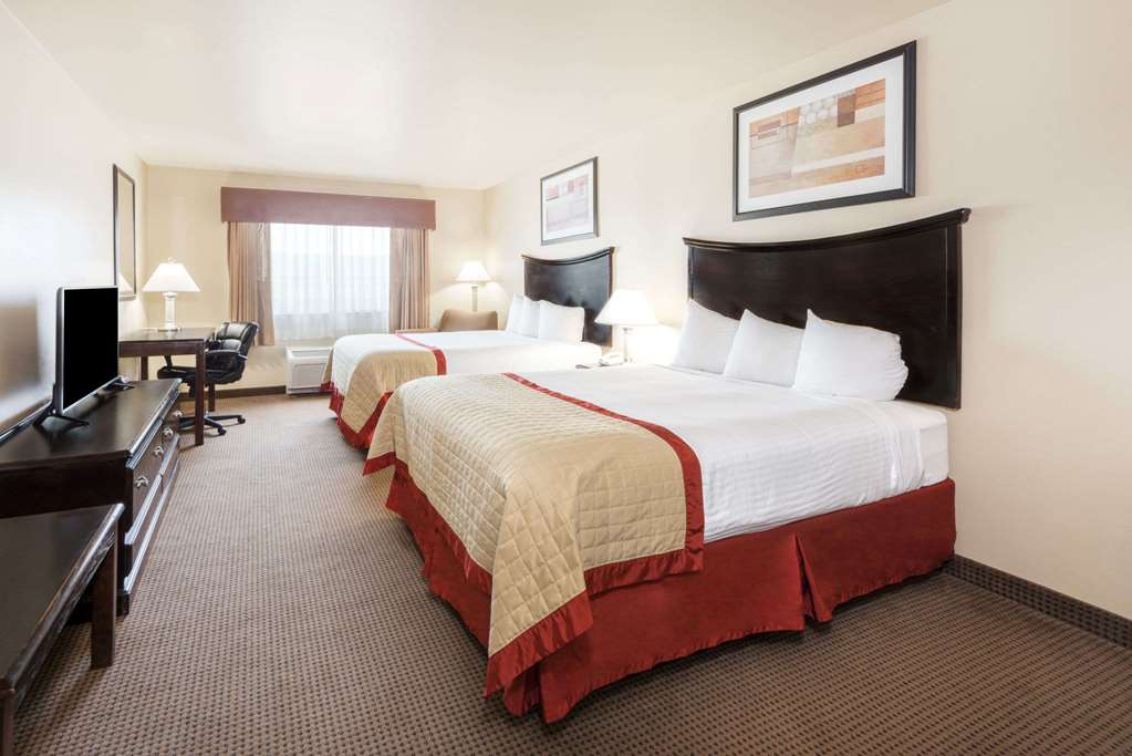 Baymont by Wyndham Perryton - photo 11