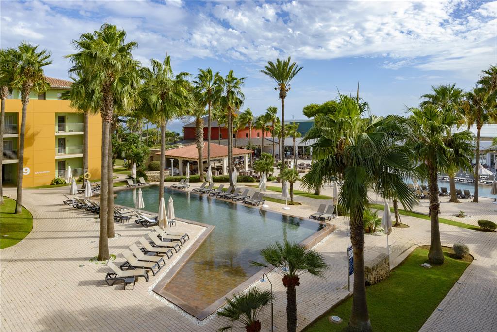 Seth Hotel Punta Prima in Sant Lluis, Spain