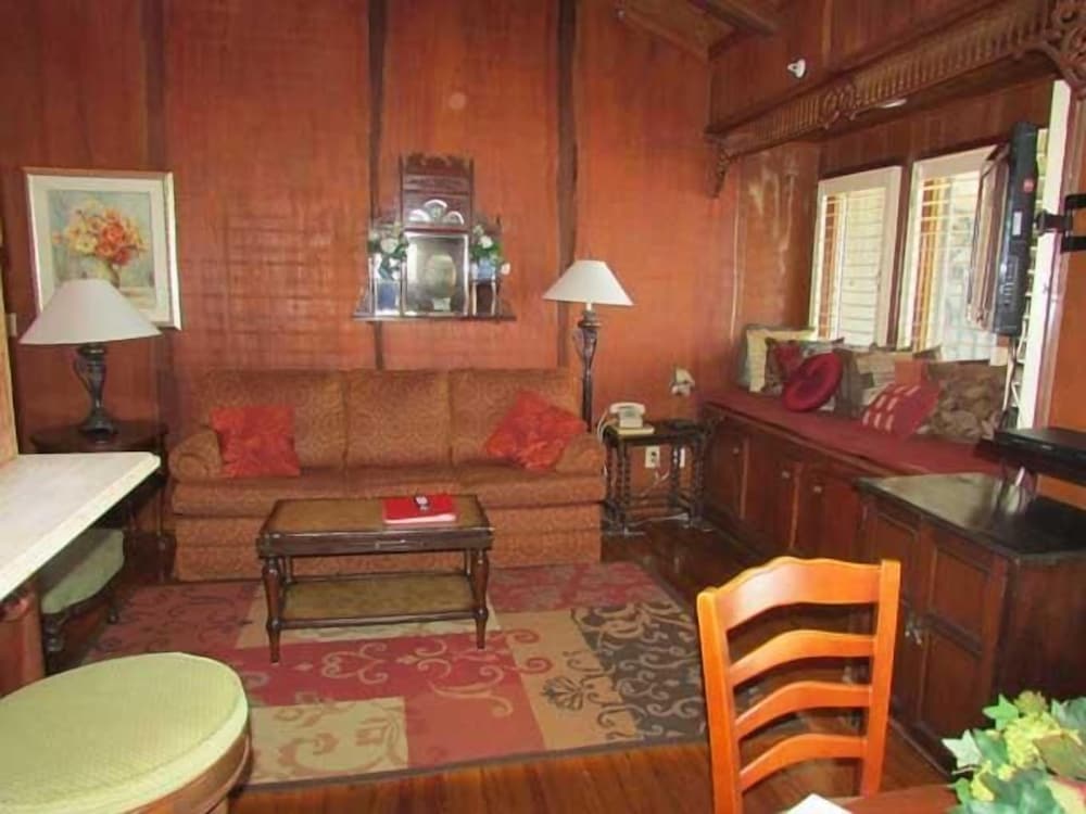 The Driftwood Resort - photo 13