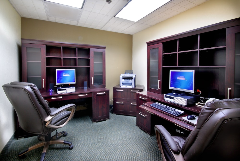 Holiday Inn Fort Myers Downtown Area by IHG - photo 23