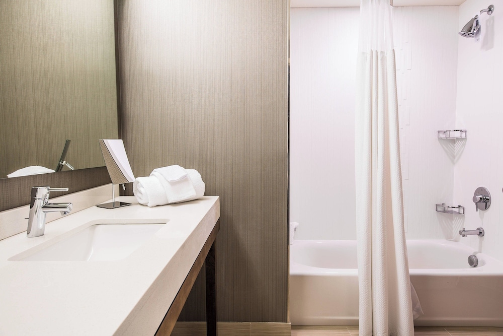 Courtyard by Marriott Columbia Cayce - photo 15
