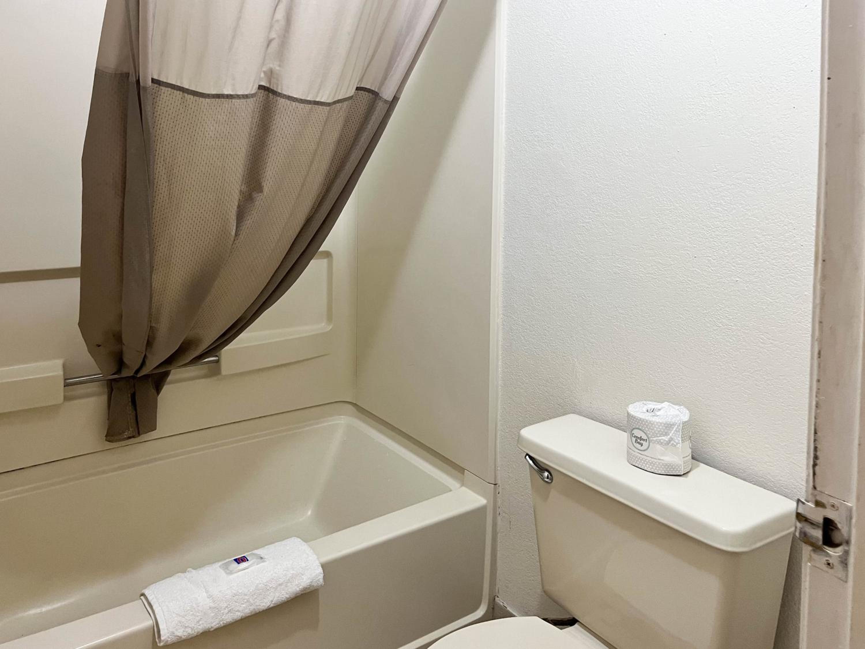 Studio 6 Suites Dayton Oh Englewood - photo 21