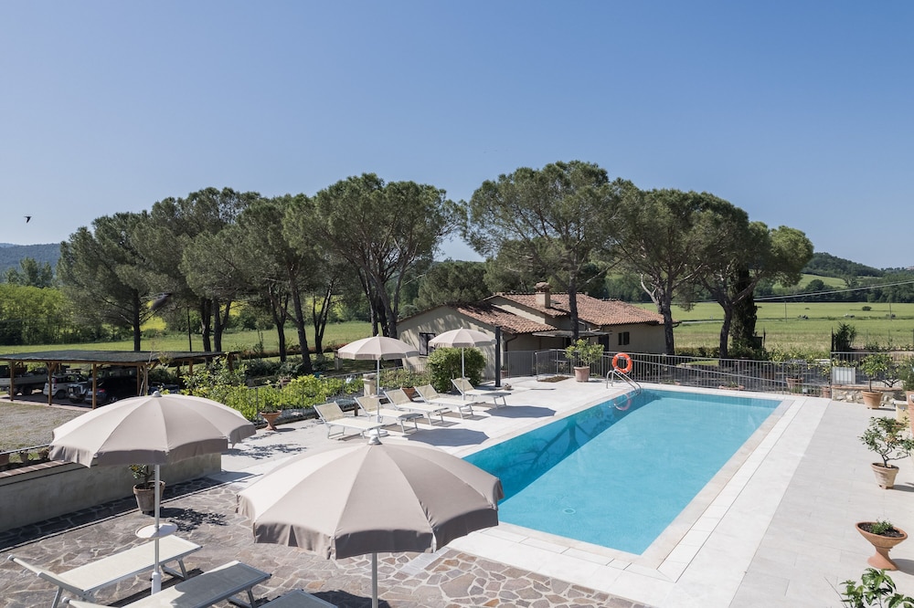 Anita — hotel in Colle Di Val D'elsa