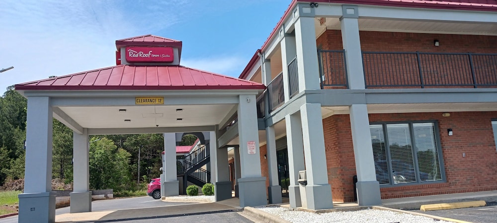 Red Roof Inn & Suites Scottsboro - photo 46