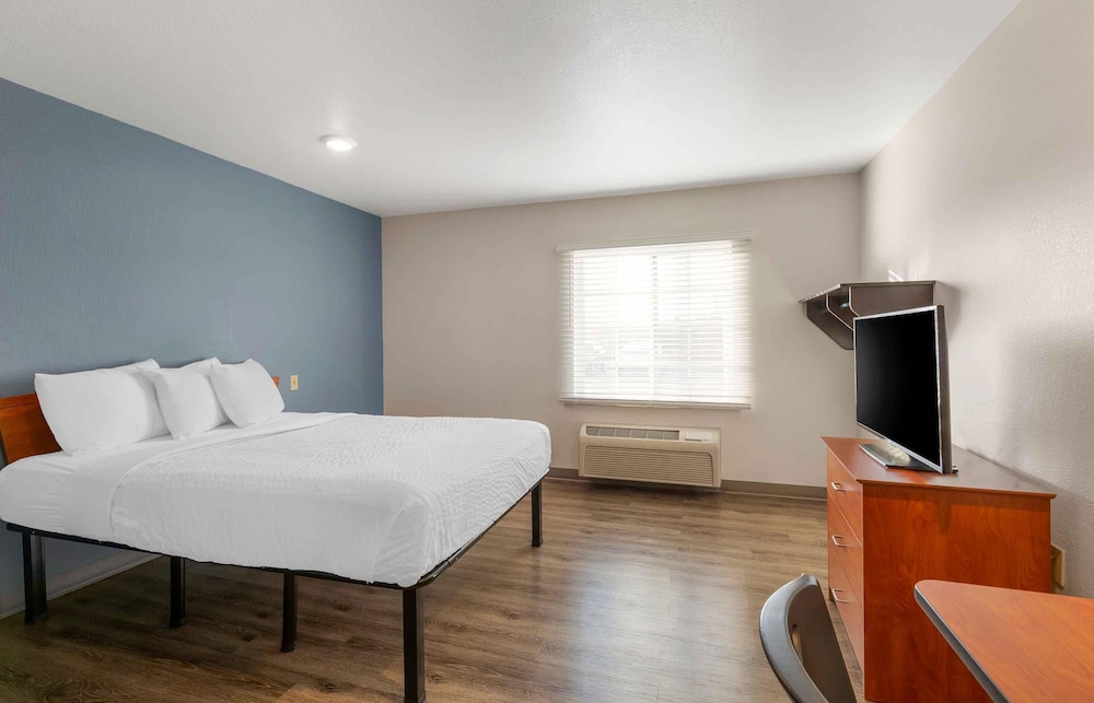 WoodSpring Suites Fayetteville - photo 19