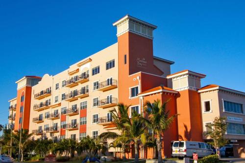 305 Madeira Bay Resort - photo 19