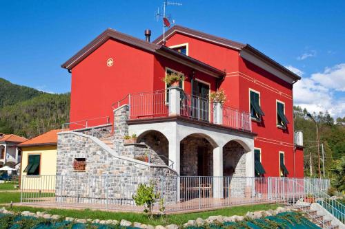 Il Vecchio Noce — hotel in Brugnato