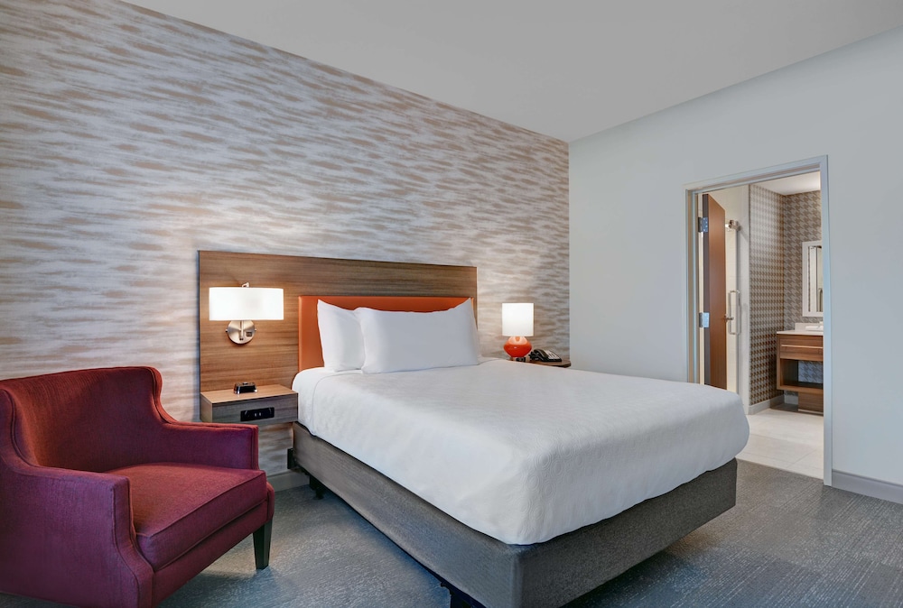Home2 Suites by Hilton Panama City Beach FL - photo 18