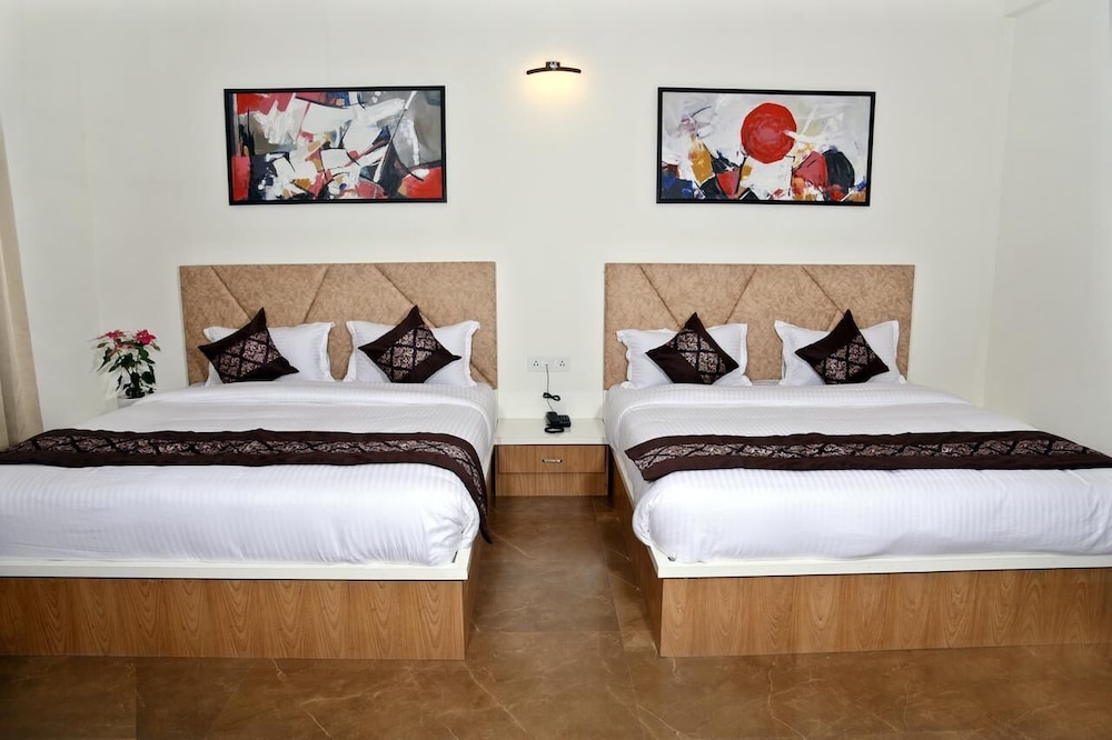Hotel Grand Ecotel — Aurangabad — photo 2