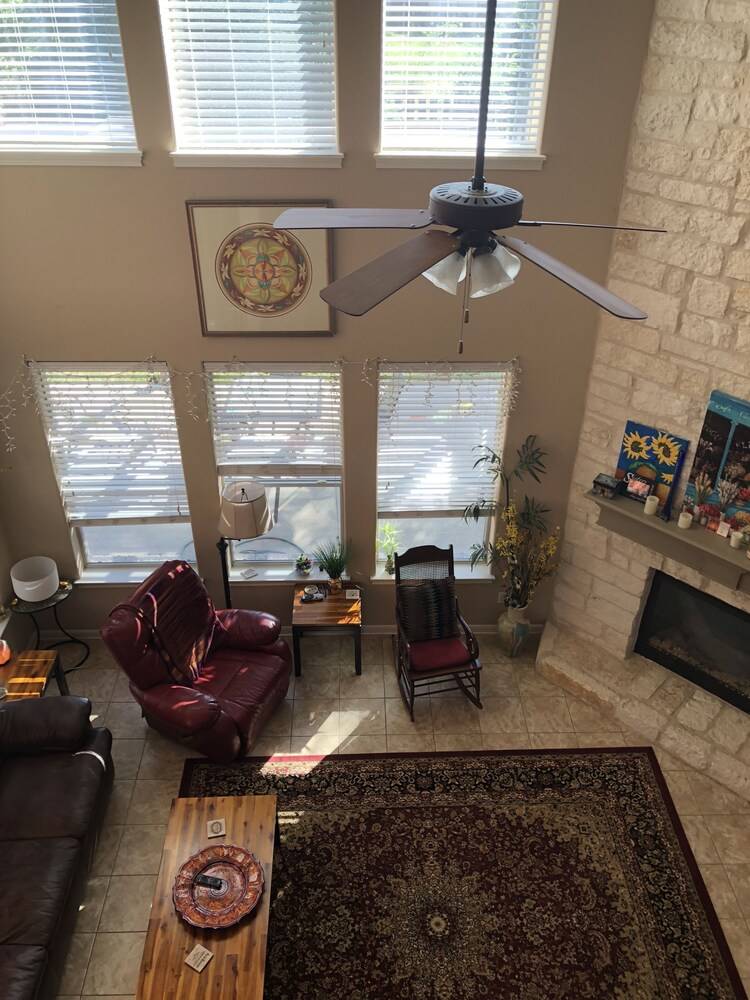 Aloha in Texas — Austin — photo 5