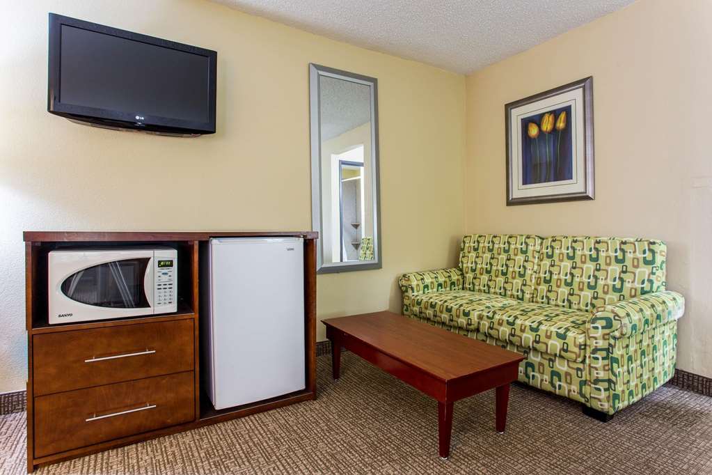 Comfort Inn Columbia West - photo 26