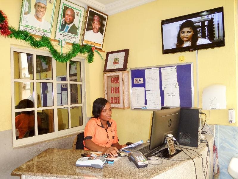Menic Suites & Restaurant - carbon neutral hotel in Lagos