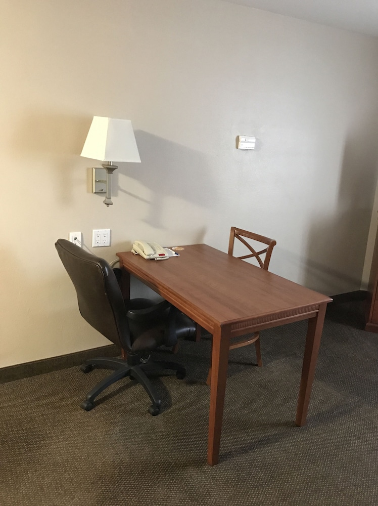 Candlewood Suites La Porte by IHG - photo 15