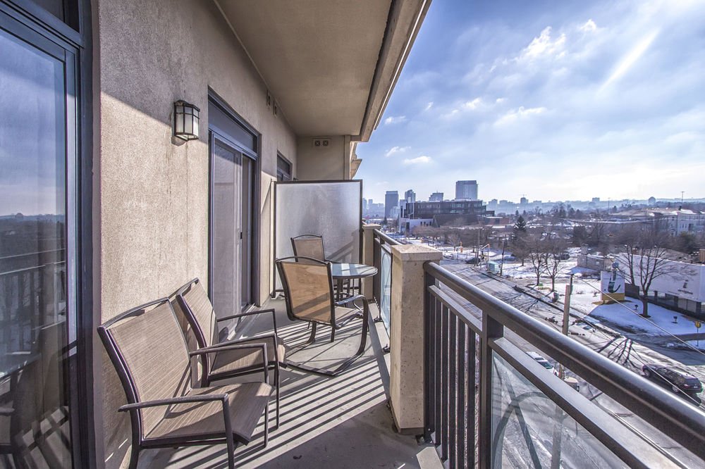 Mary am Suites Furnished Apartments Toronto — 4-Star Luxury Hotel in North York, Canada