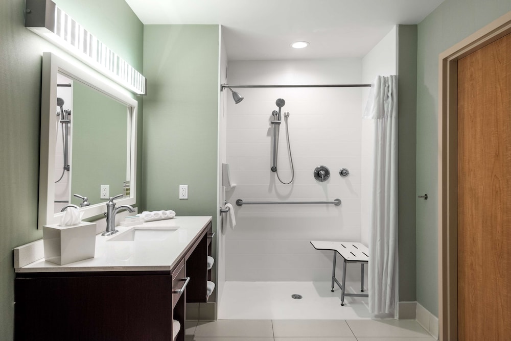 Home2 Suites by Hilton Ft. Lauderdale Airport Cruise Port - photo 22