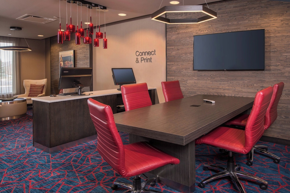 TownePlace Suites by Marriott Altoona - photo 27