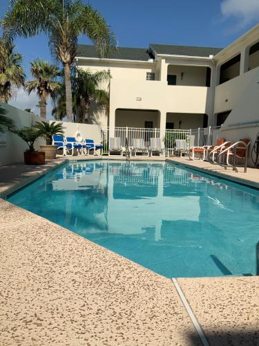Bahama Breeze #4 Sea Dancer Condos — 4-Star Luxury Hotel in South Padre Island, United States
