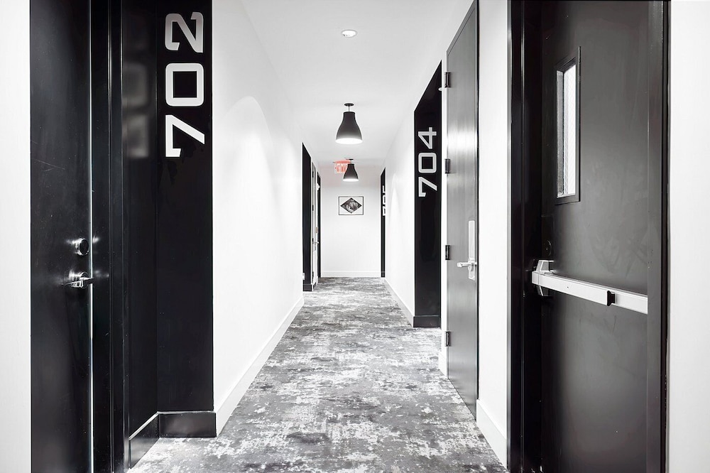 Nova Hotel Brooklyn - photo 52