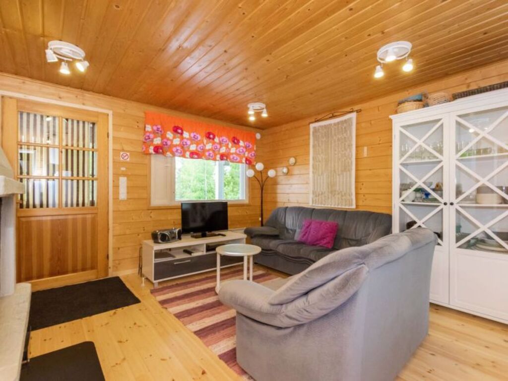 Holiday Home Kiikkukallio by Interhome — 4-Star Luxury Hotel in Rautalampi, Finland