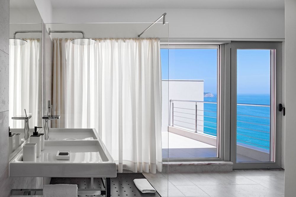 Villa Mar Azul — 4-Star Luxury Hotel in Vila Do Bispo, Portugal