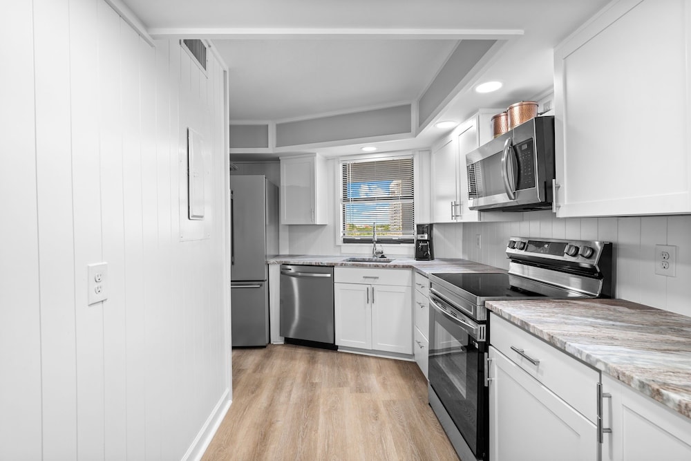 Beachside Towers at Sandestin by Gibson Beach Rentals - photo 137
