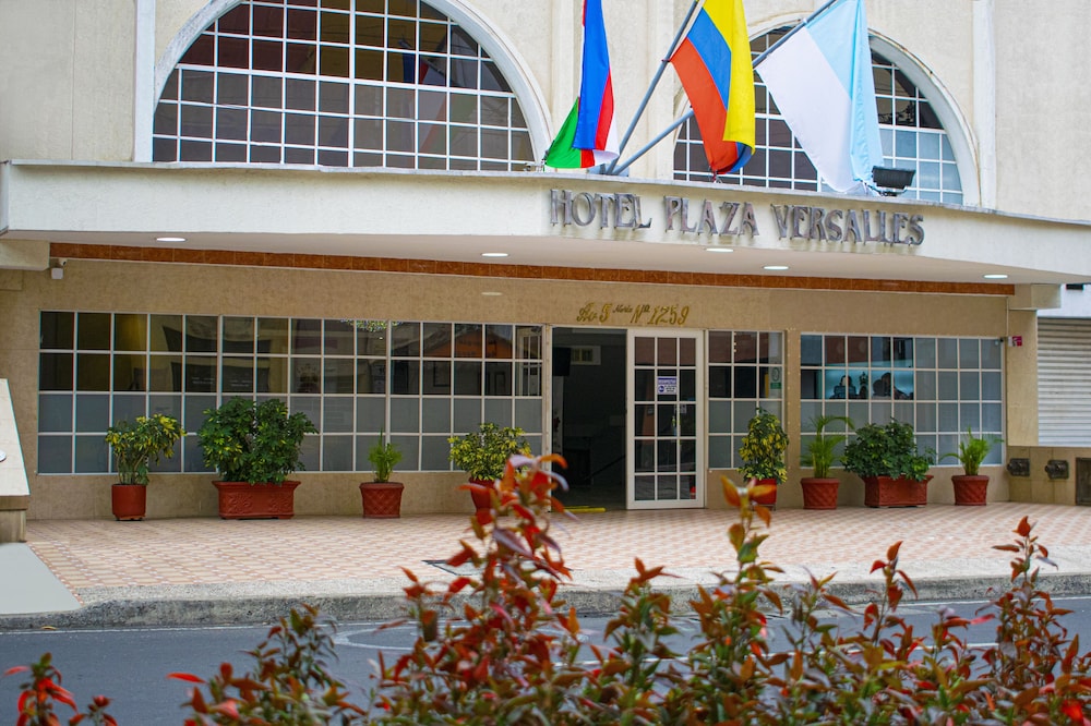 Hotel Plaza Versalles
