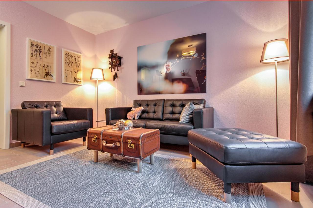 Charming Charlotte — 4-Star Luxury Hotel in Saarbruecken, Germany