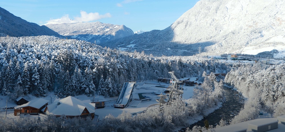 Area 47 Tirol - carbon neutral hotel in Haiming