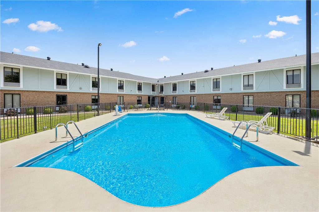 Super 8 by Wyndham Harrison AR - photo 10