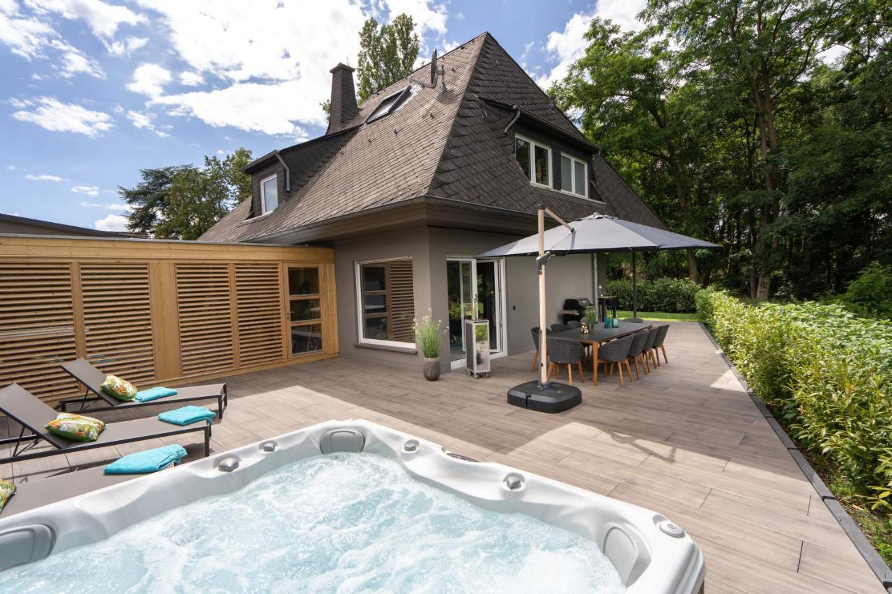 Vulkan Villa — 4-Star Luxury Hotel in Mendig, Germany