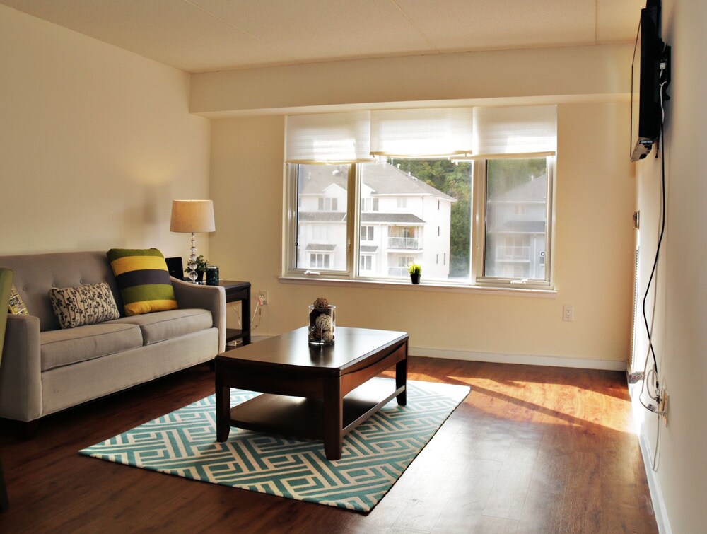 BellaView Suites At CityPlace - photo 13