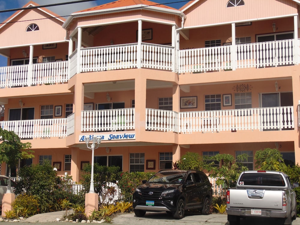 Antigua Seaview — Saint John S