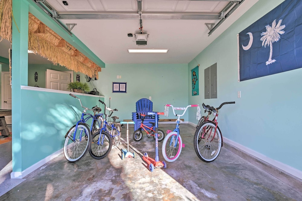 Game Room: Surfside Beach Resort Hideaway - photo 21