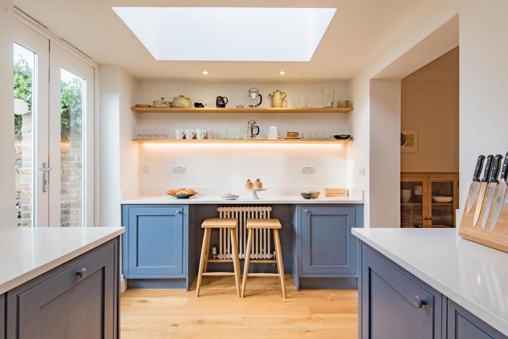Liberty Cottage — 4-Star Luxury Hotel in Broadstairs, United Kingdom
