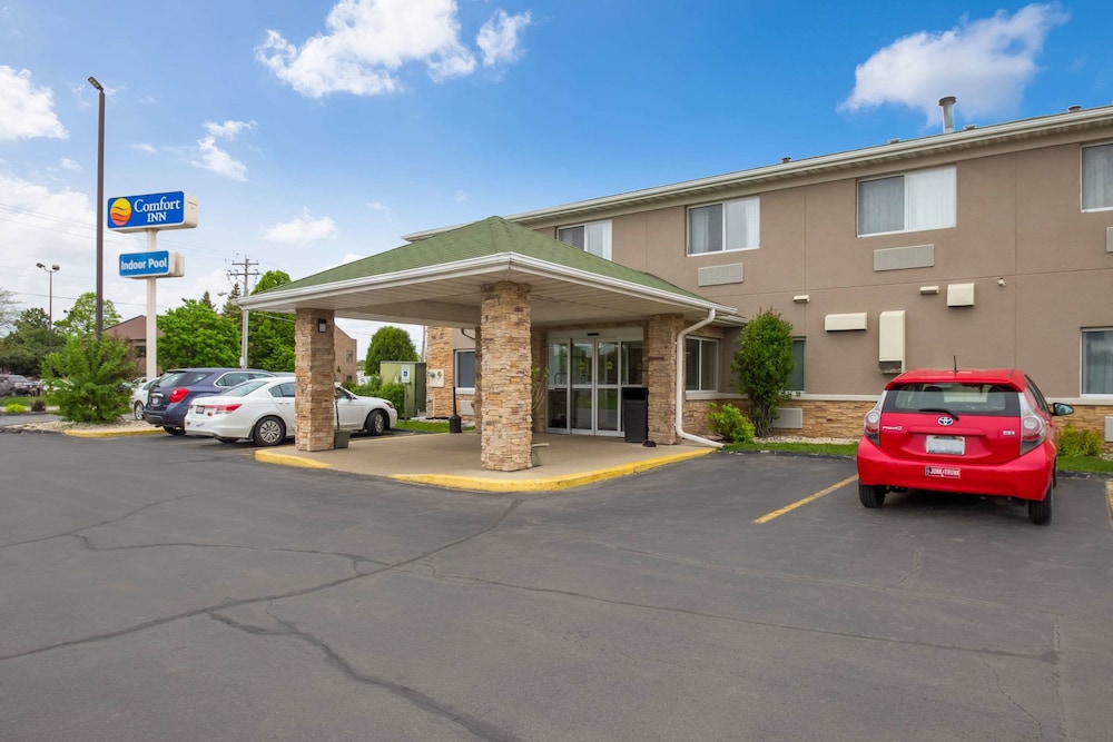 Quality Inn & Suites Green Bay Ashwaubenon - photo 40