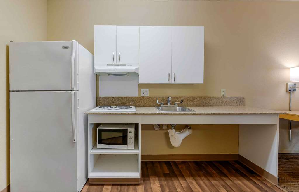 Extended Stay America Suites Pleasant Hill Buskirk Ave - photo 27