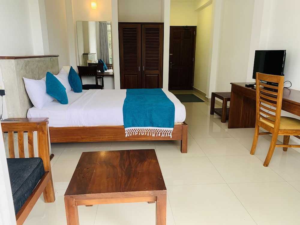 Hotel Gangaaddara — hotel in Kandy