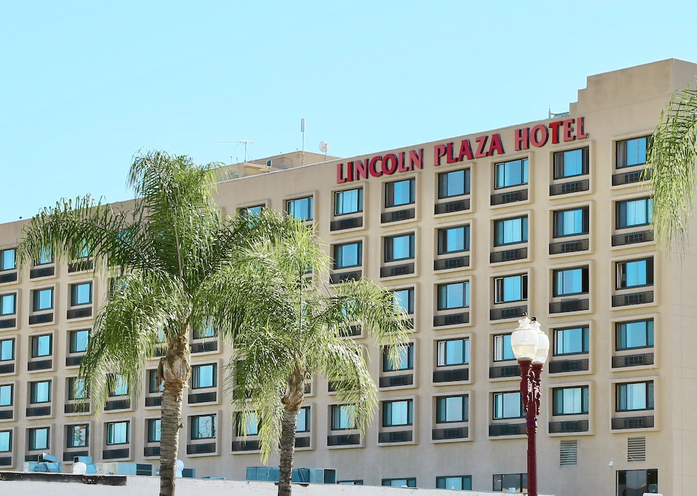 Lincoln Hotel Monterey Park Los Angeles - carbon neutral hotel in Monterey Park